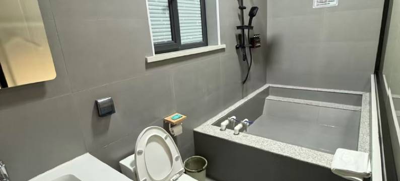 茅荆坝悠然山居温泉民宿图片