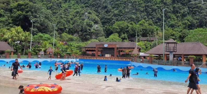 Ipoh Sunway Onsen Themepark Suite by IWH图片