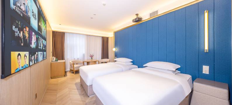 悦致.臻选酒店(兰州西关地铁站张掖路步行街店)图片