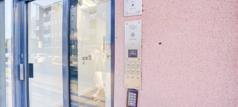 金斯顿豪华套房河畔公寓贝尔维拉(Kingston Luxe Suites Riverside Apartment Belvilla)图片