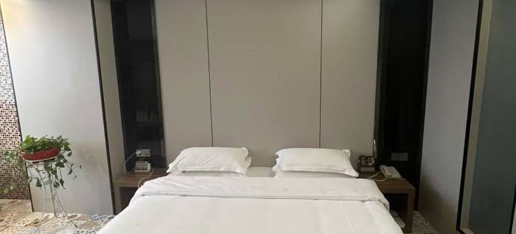 榴莲糖果精选酒店(宣城高铁站店)图片