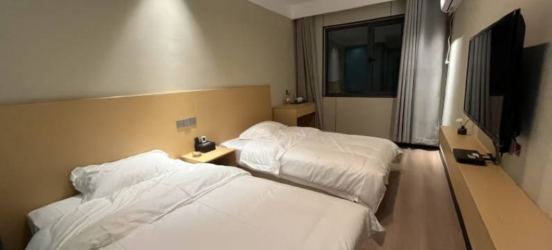 优格·酒店(杞县汽车站人民医院店)图片