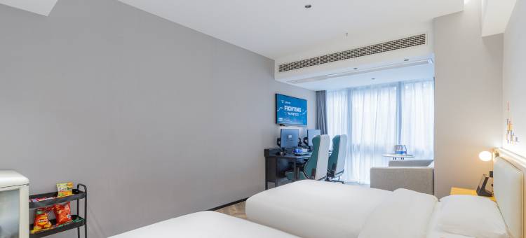 网鱼电竞酒店(成都双子塔环球中心店)图片