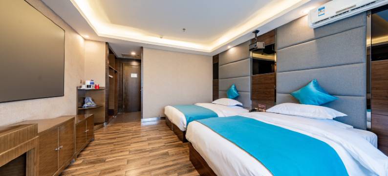 石榴花开酒店(大召广场塞上老街店)图片