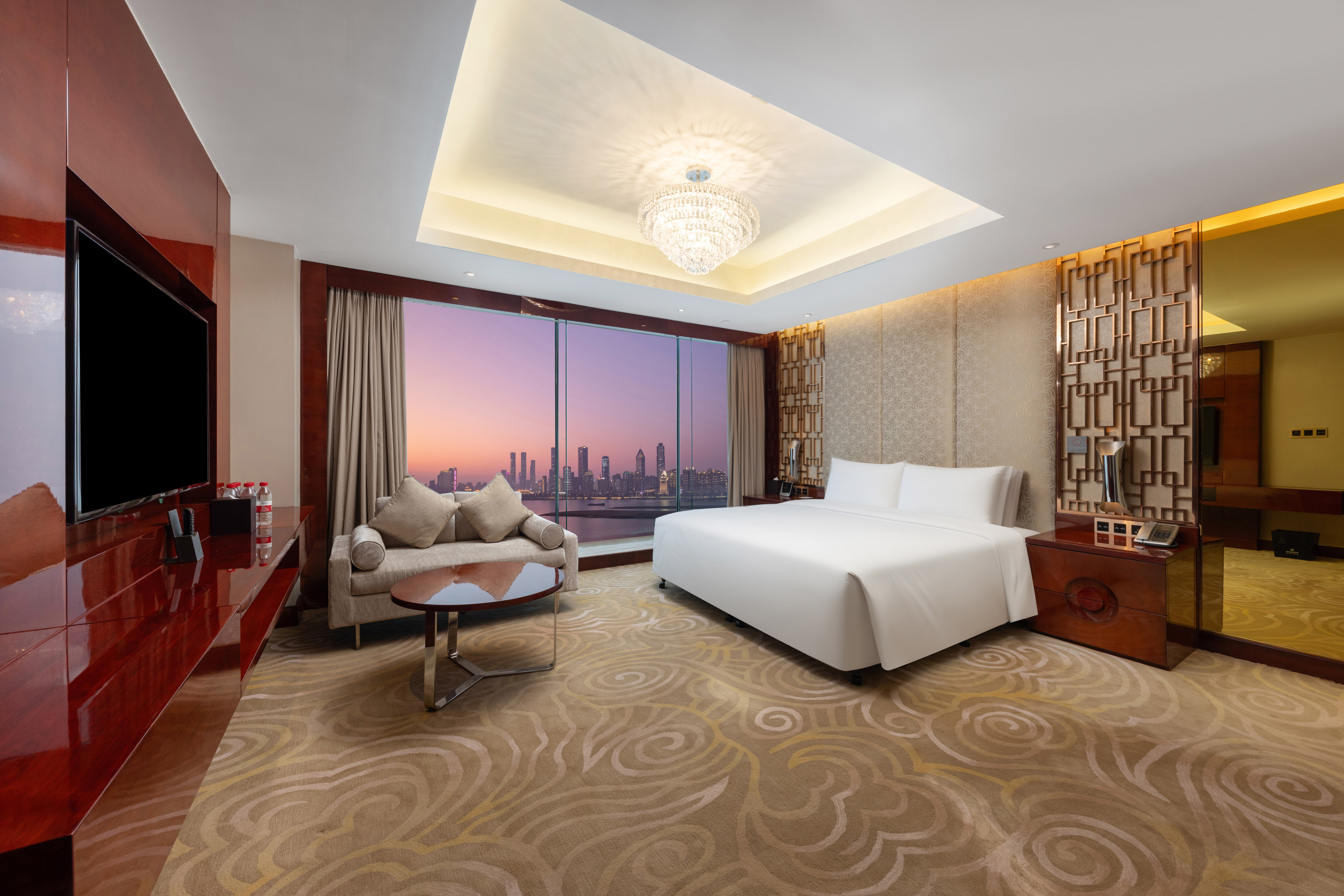 Swiss Grand NanchangHotel Overview