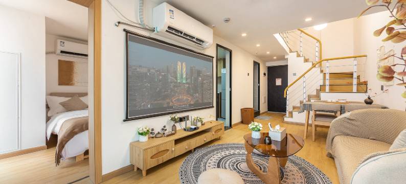 栖牛轻奢投影民宿(泊里中心店)图片