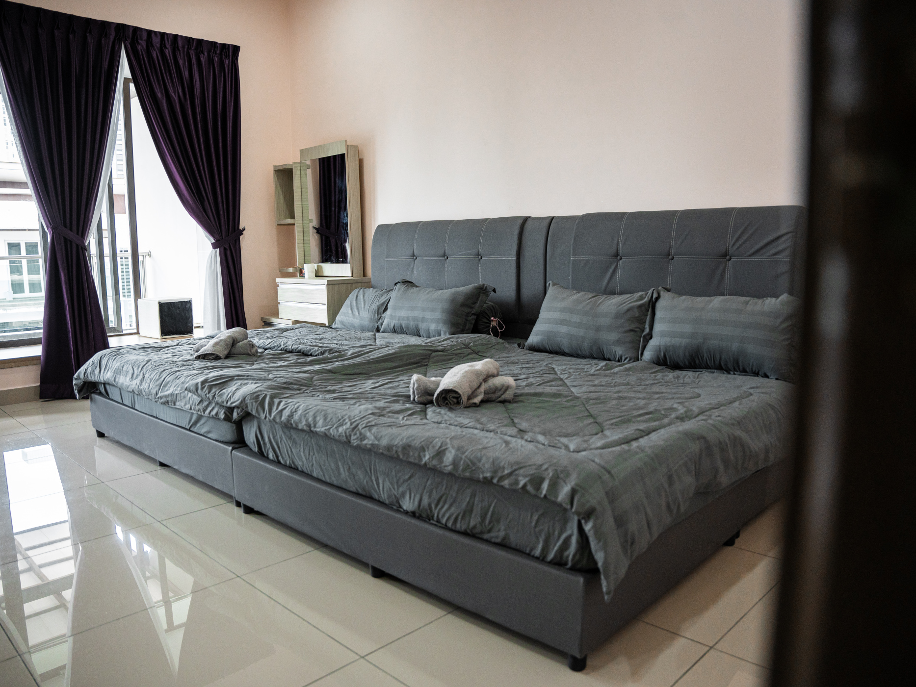 Seri Austin Landed GameHaus 16pax BBQ Mahjong Hotel Overview