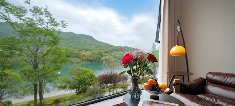 見山·不是山 | Mountain Echo江景度假民宿(郴州资兴东江湖店)图片