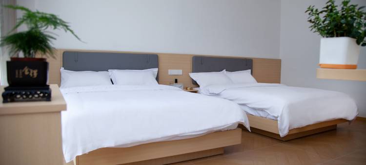 泸潇·简雅民宿(萍乡北站奥体中心店)图片