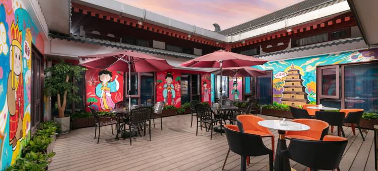 万信国际酒店(西安大雁塔大唐不夜城店)图片