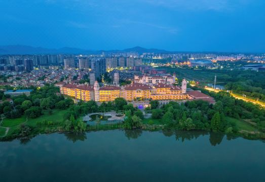 Country Garden Phoenix Hotel Chizhou Mount Jiuhua Hotel Overview