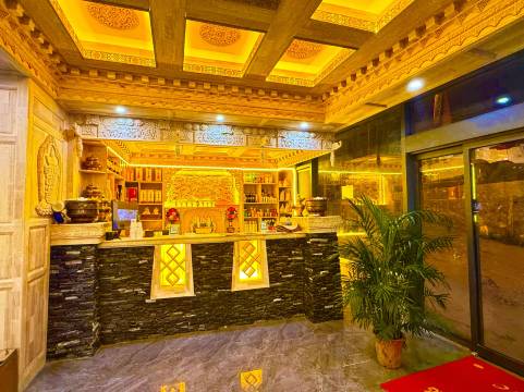 Mountain·Glam赞巴·明境隐奢别院(扎尕那景区店)