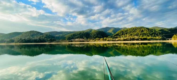 中青景呈畔山度假酒店(河口店)图片