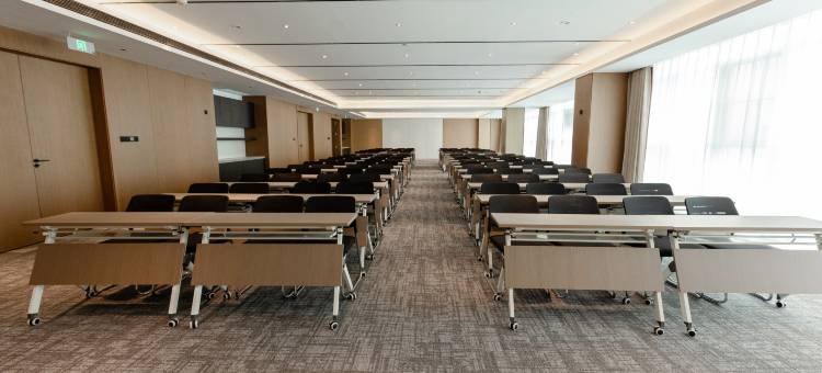 乔治莫兰迪酒店(青岛红岛高新区店)图片