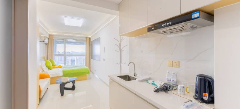 合悦观海影音酒店(烟台大学国际博览中心店)图片