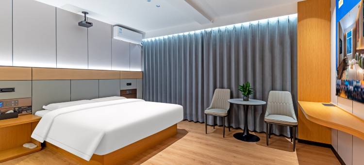 季遇酒店(双隆商厦店)图片