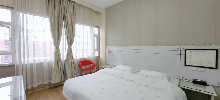 馨天歌酒店(简阳市中心高铁南站)图片