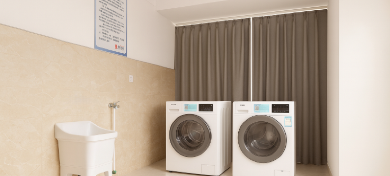 六安华安假日酒店(三十铺金港城市广场店)图片