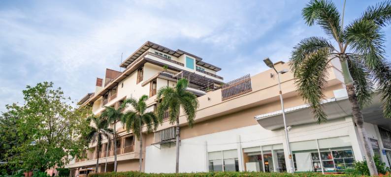 查龙拉塔那公寓-酒店(Ratana Hotel Chalong)图片