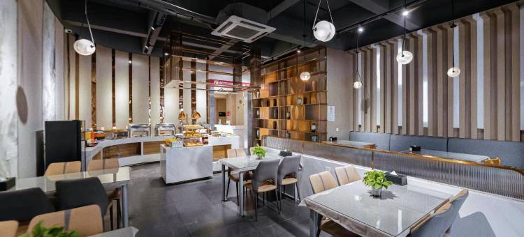 都市118连锁酒店(李村夜市步行街李村地铁站)图片