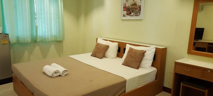 呵叻充足酒店(Somboonplace Korat)图片