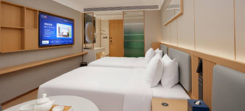 沐江南酒店(南京玄武湖玄武门地铁站店)图片