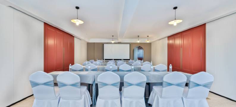 福鹏酒店(大良悦然广场店)图片