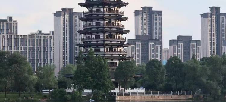 维也纳国际酒店(长沙洋湖新城地铁站洋湖湿地公园店)图片