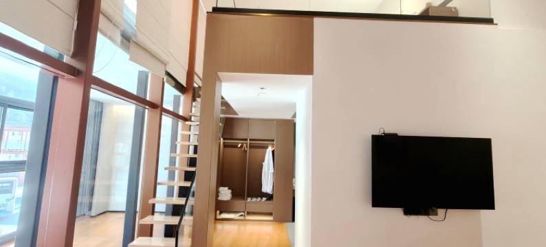 云驿里酒店(九寨沟景区游客中心店)图片