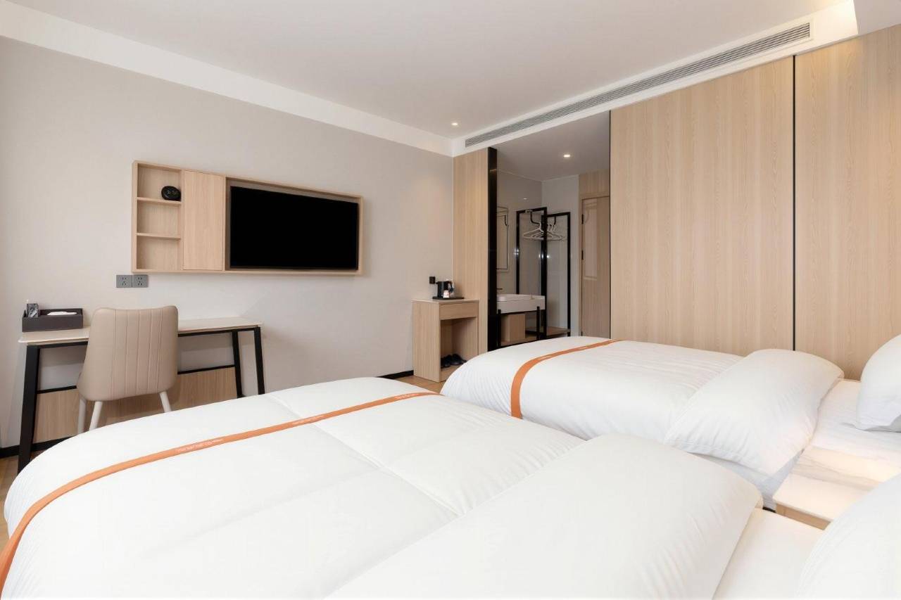 贝壳酒店(葫芦岛学院附中店)