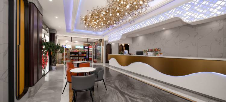 柏纳酒店(库尔勒孔雀河人民广场店)图片