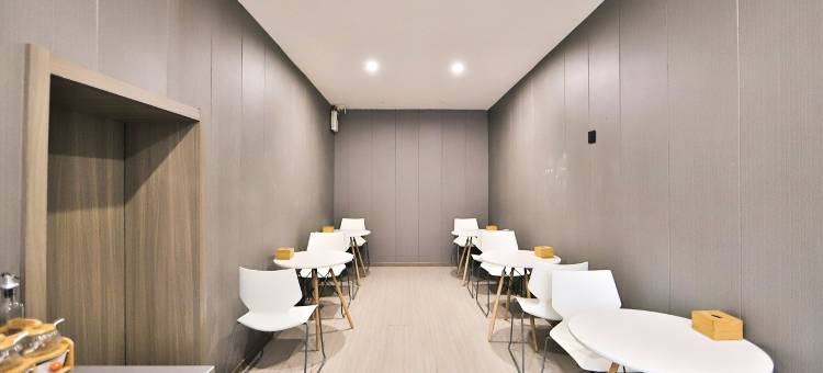 怡莱酒店(吉林龙潭区政府店)图片