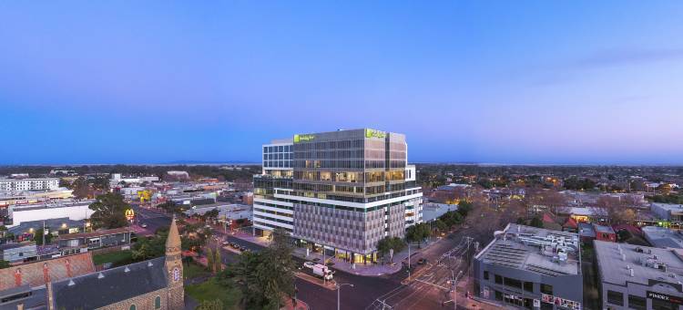 韦里比假日酒店(Holiday Inn WERRIBEE by IHG)图片