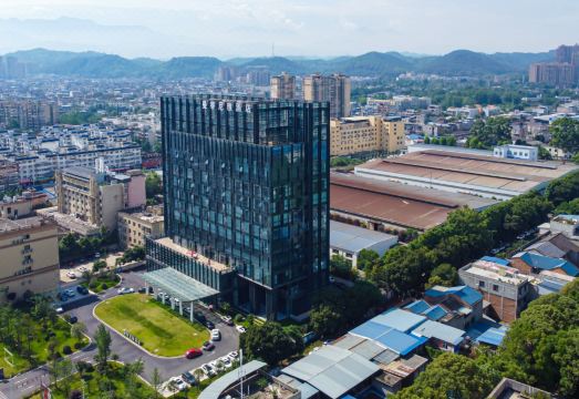 曼蒂尼雅酒店（成都大邑高铁站店）外景图