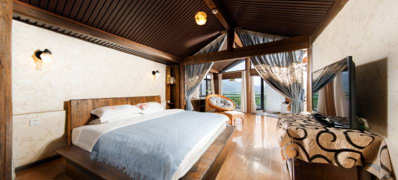 腾冲迎荷观景客栈(和顺古镇店)图片