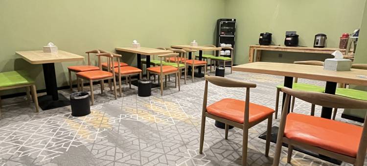 月心酒店(邻水宏帆店)图片