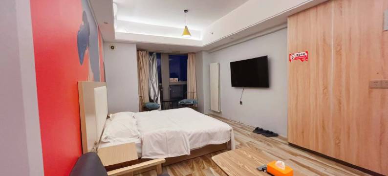 时光精品酒店(郑州龙子湖地铁口店)图片