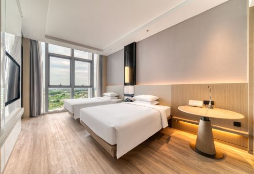 Courtyard By Marriott Hangzhou XihuHotel Overview