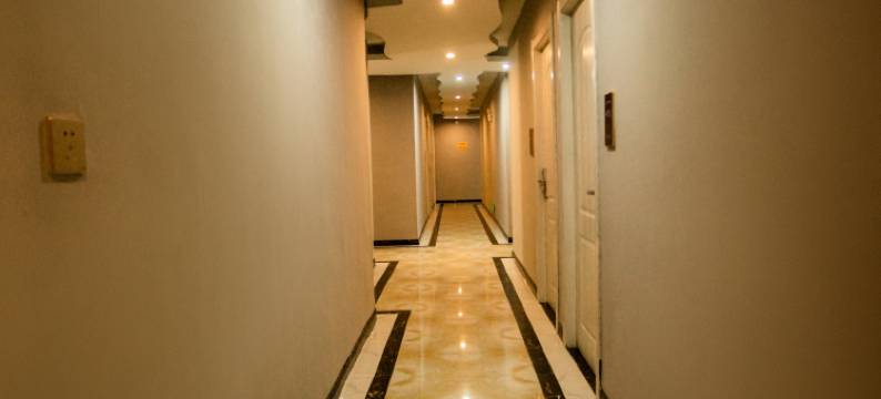 安顺艾尚主题酒店图片