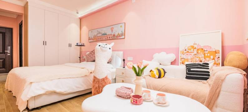 寻光轻奢公寓(南宁动物园地铁站店)图片