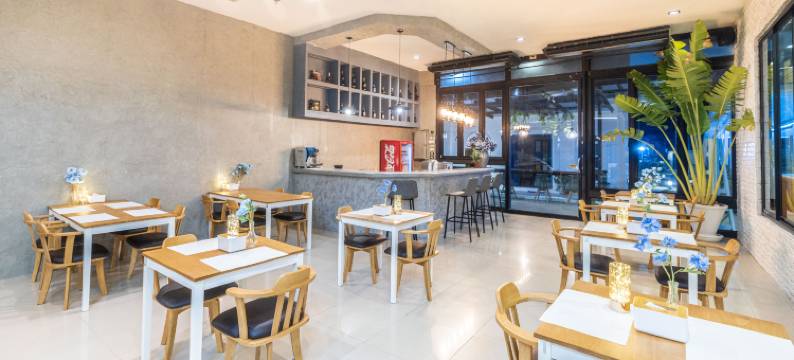 蓝色卡瑞娜酒店(普吉中央商场)(Blue Carina Hotel(Central Phuket))图片