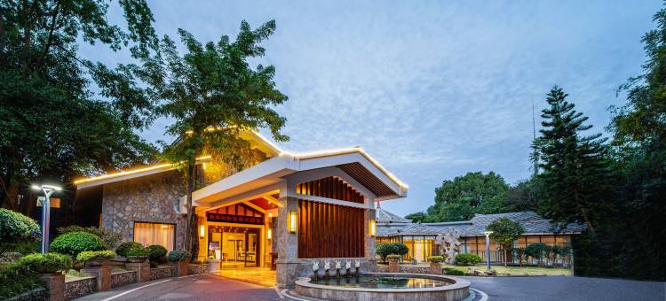 黄果树黔首居图片