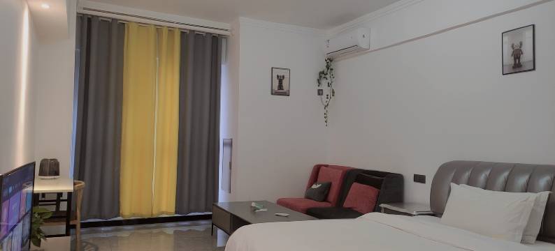 轻选民宿(长沙树木岭地铁站店)图片