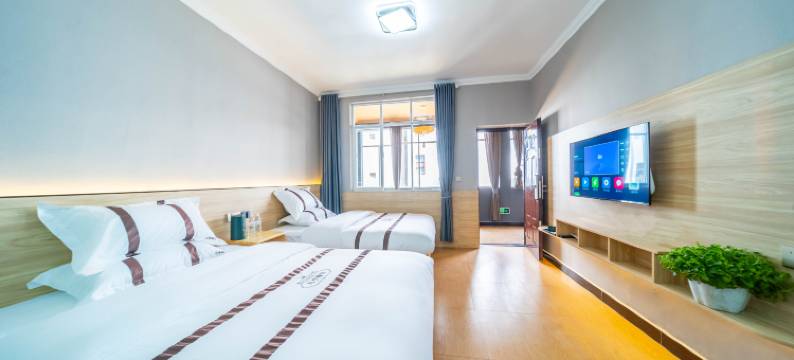 月亭楠舍·庭院景美宿(丽江古城南门店)图片