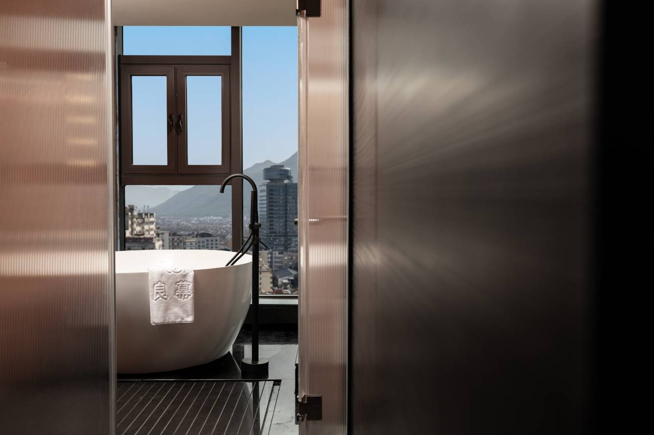 东阳良幕酒店图片