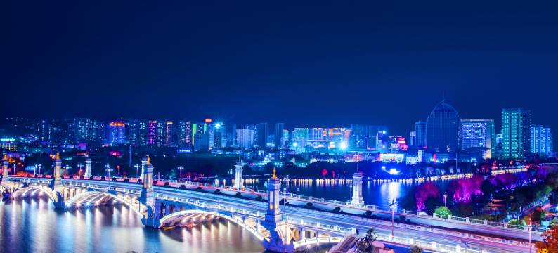 大理双海月海景酒店(兴盛大桥店)图片