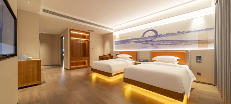 百荷国际酒店(潍坊富华会展中心谷德广场店)图片