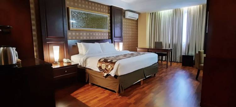 北干巴鲁格朗德精英酒店(Grand Elite Hotel Pekanbaru)图片