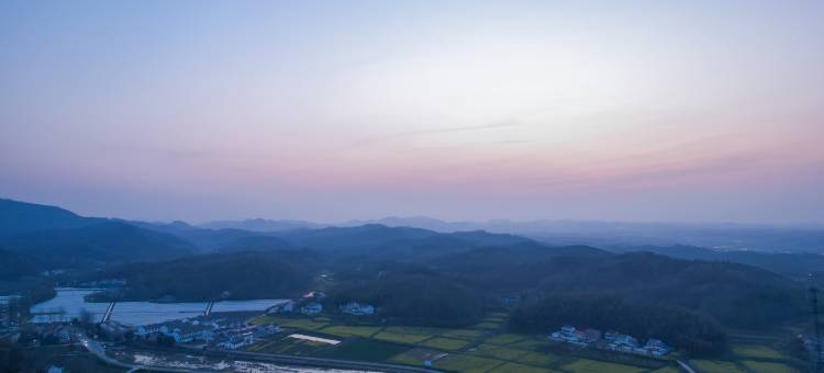 少间·素心谷民宿(六安山水画廊店)图片
