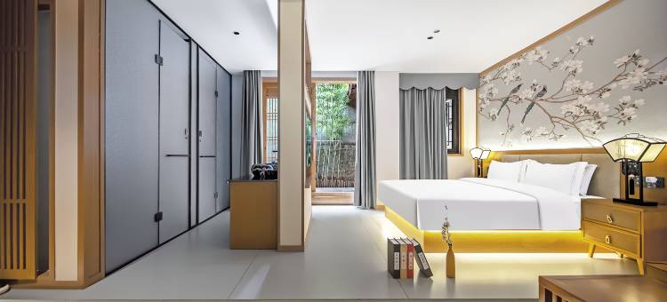 屏山舟屿鹿蓝瑰酒店(马湖公园店)图片